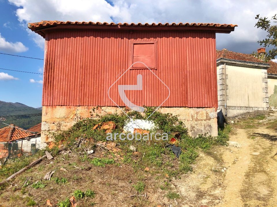 Helårsgrund i Arcos de Valdevez, Viana do Castelo - foto 2