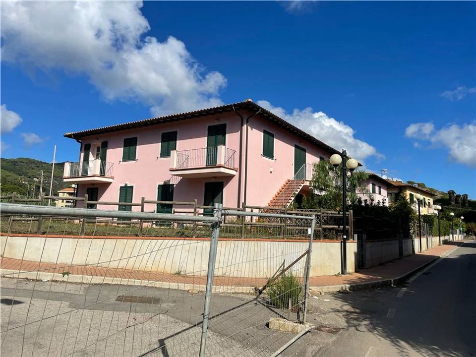 Lejlighed i Porto Azzurro, Livorno - foto 1