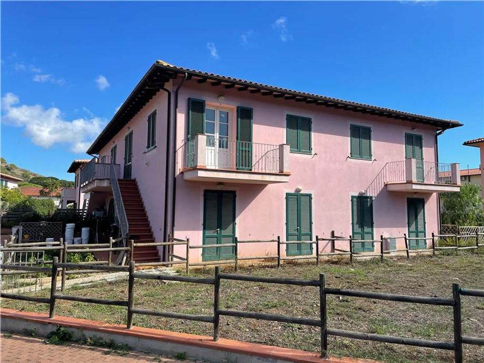 Lejlighed i Porto Azzurro, Livorno - foto 1