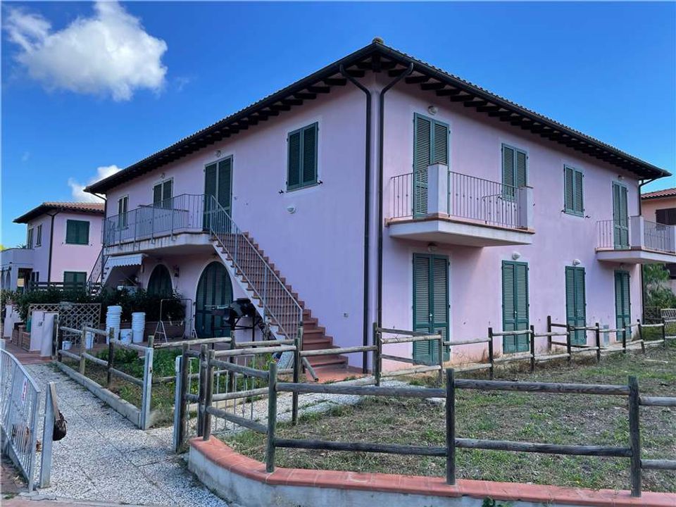 Lejlighed i Porto Azzurro, Livorno - foto 2