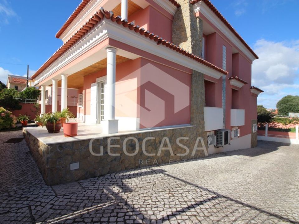 Villa in Rio de Mouro-Estacao, Lisbon - foto 5