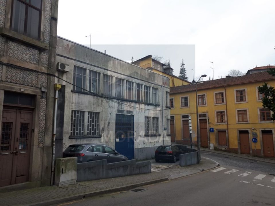 Erhvervsejendom i Santa Marinha do Zezere, Porto - foto 2