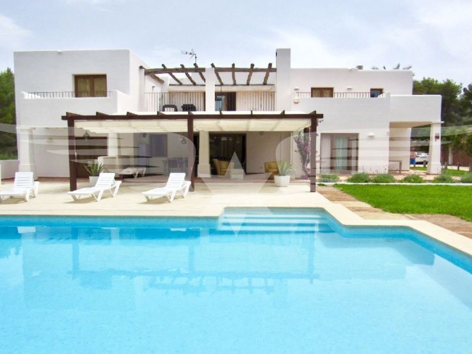 Villa i Santa Eulalia Del Rio, Ibiza - foto 2
