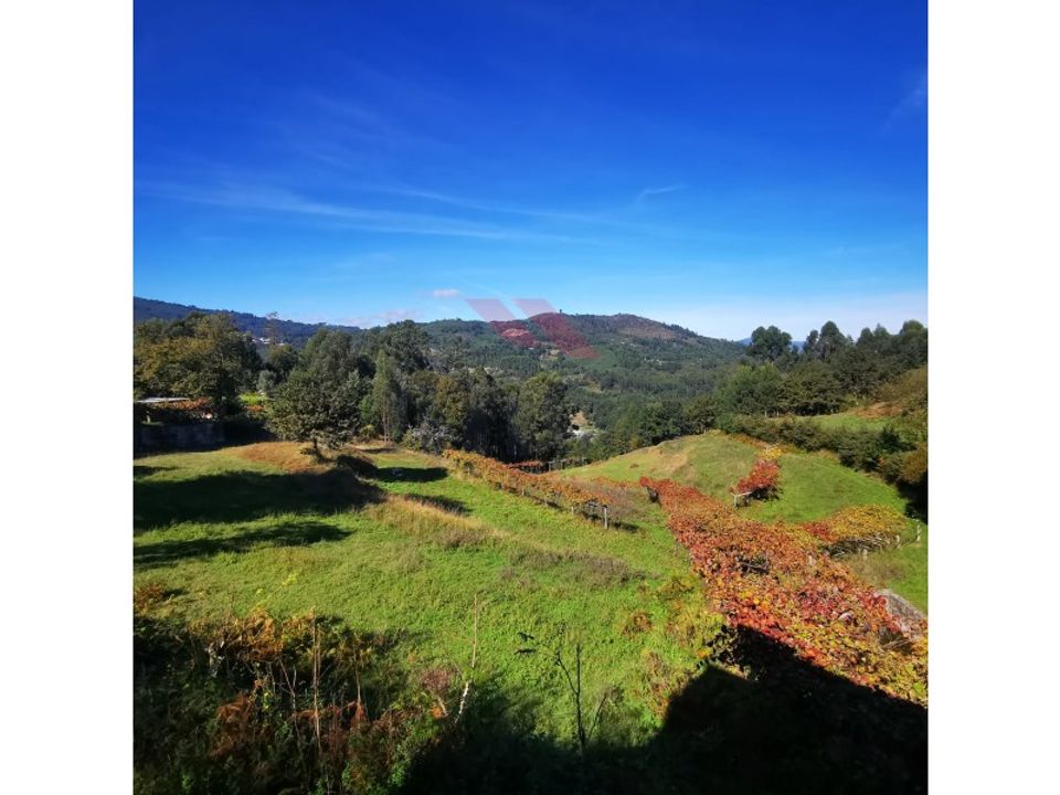 Helårsgrund i Arcos de Valdevez, Viana do Castelo - foto 1
