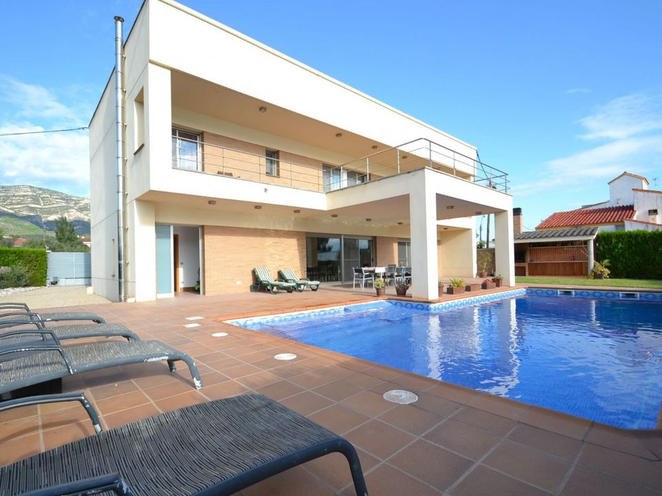 Villa i Alcanar, Tarragona - bilde 1