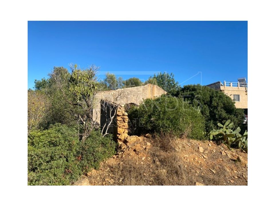 Helårsgrund i Quelfes, Faro - foto 1