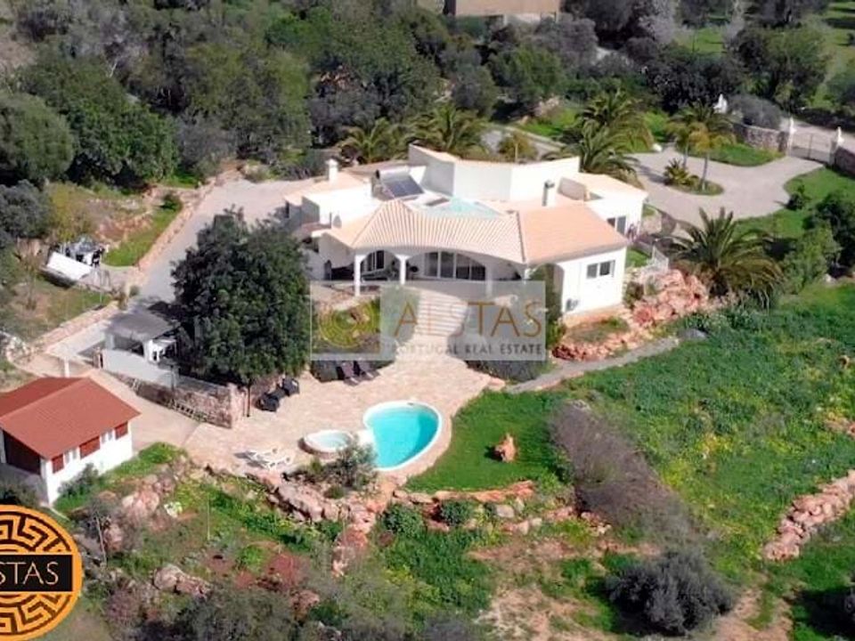 Villa i Faro, Faro - foto 1