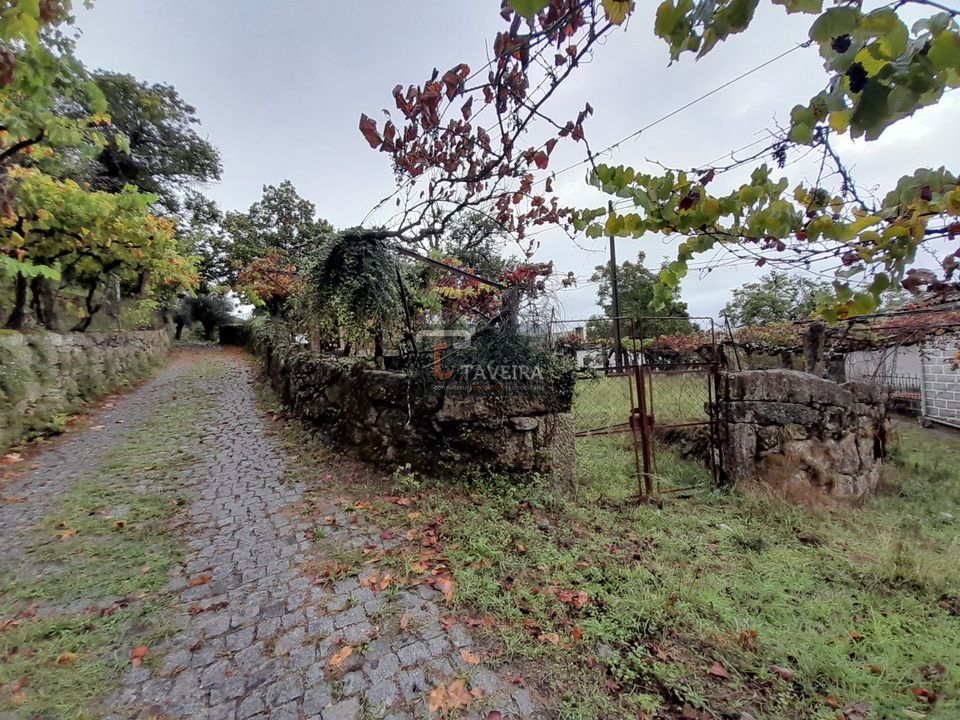 Helårsgrund i Arcos de Valdevez, Viana do Castelo - foto 1