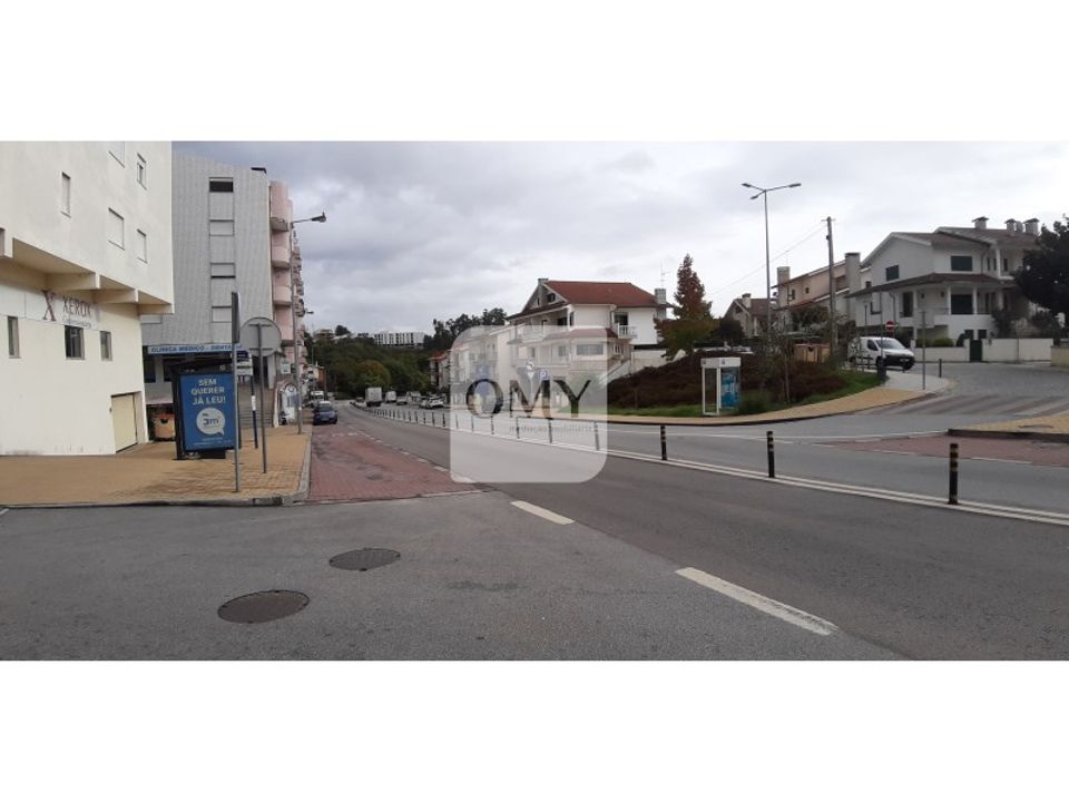 Garage i Vila Real, Vila Real - foto 3