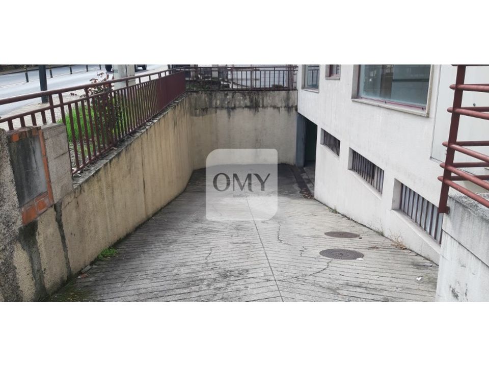 Garage i Vila Real, Vila Real - foto 4