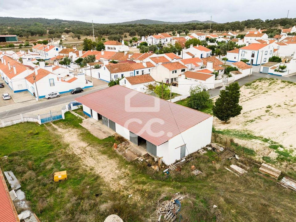 Erhvervsejendom i Arraiolos, Evora - foto 1