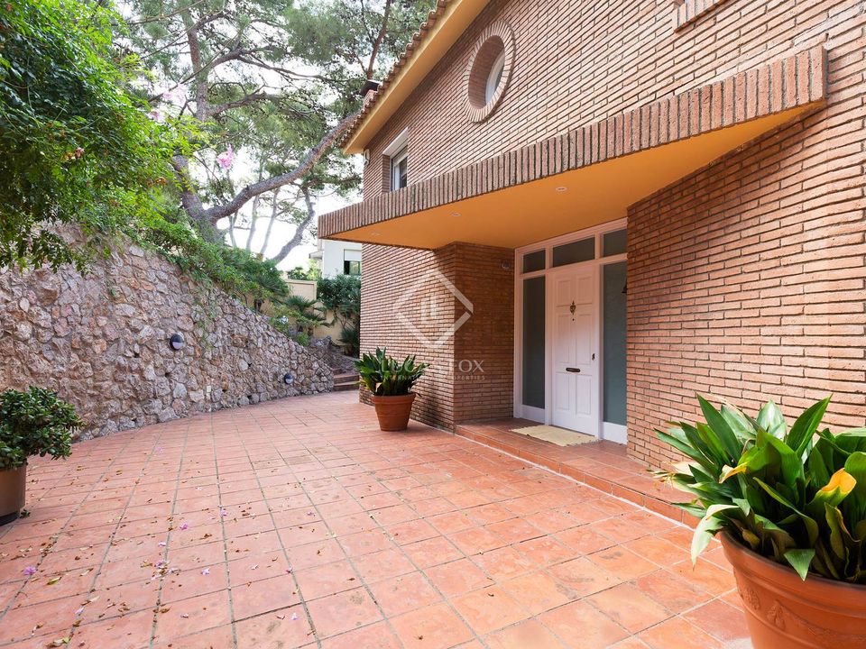 Villa i Castelldefels, Barcelona - foto 1