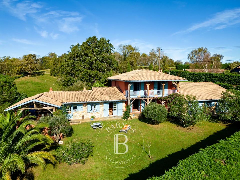 Villa i Urrugne, Pyrenees-Atlantiques - foto 2