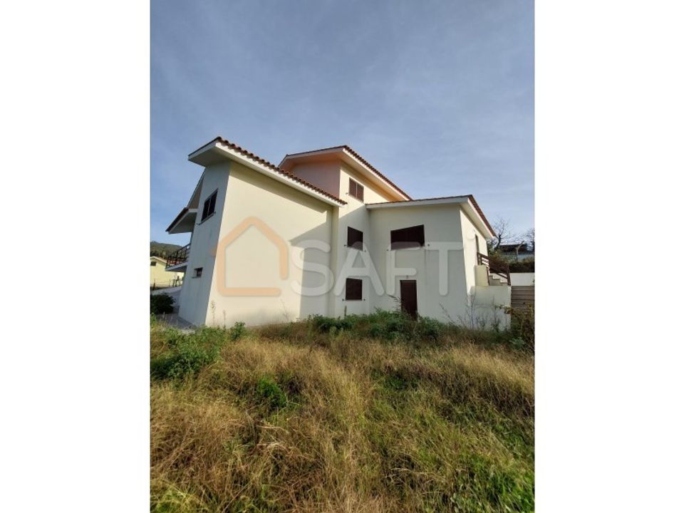 Villa i Vila Nova de Cerveira, Viana do Castelo - foto 1