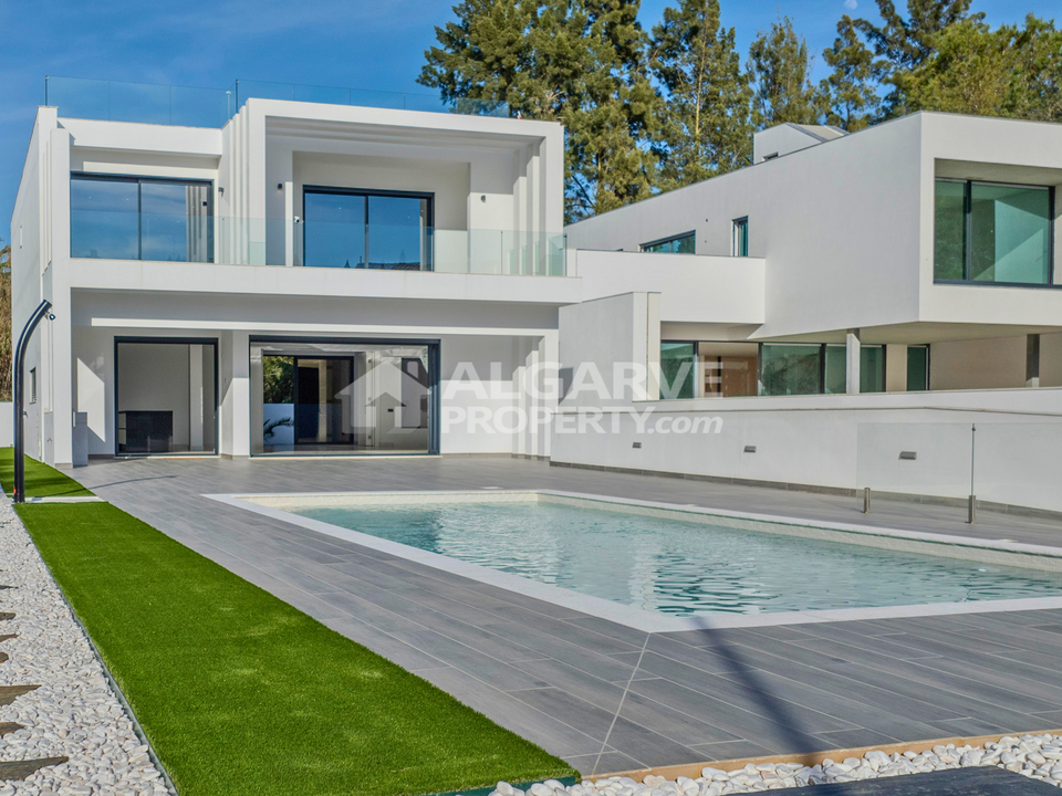 Villa i Quarteira, Faro - foto 1