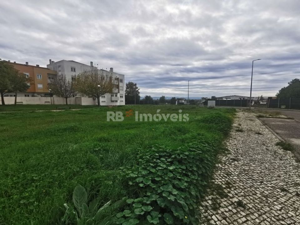 Helårsgrund i Vila Nova da Barquinha, Santarem - foto 2