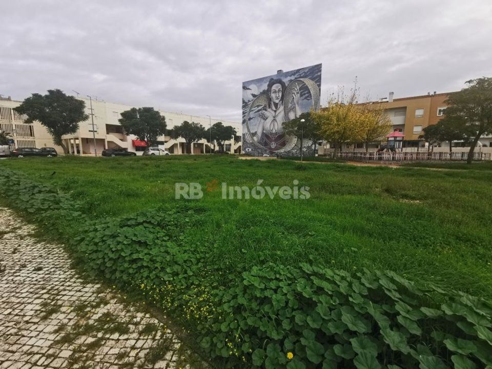 Helårsgrund i Vila Nova da Barquinha, Santarem - foto 1