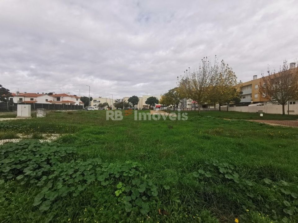 Helårsgrund i Vila Nova da Barquinha, Santarem - foto 1