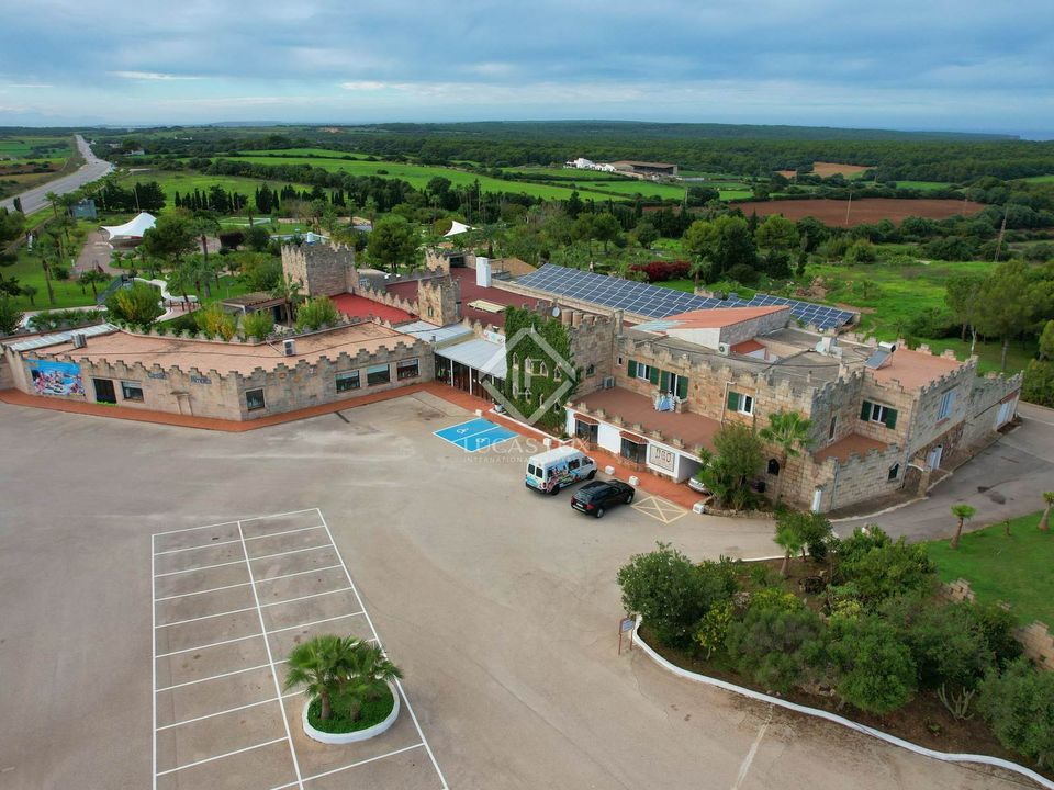 Landejendom i Ciutadella De Menorca, Menorca - foto 1