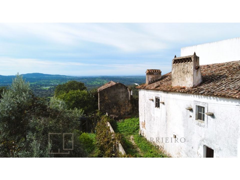 Ruinere i Ribeira de Nisa e Carreiras, Portalegre - foto 1