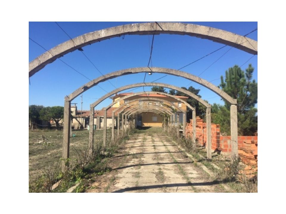 Helårsgrund i Santo Andre, Setubal - foto 1