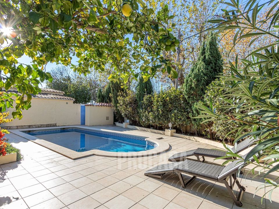 Villa i Empuriabrava, Gerona - foto 1