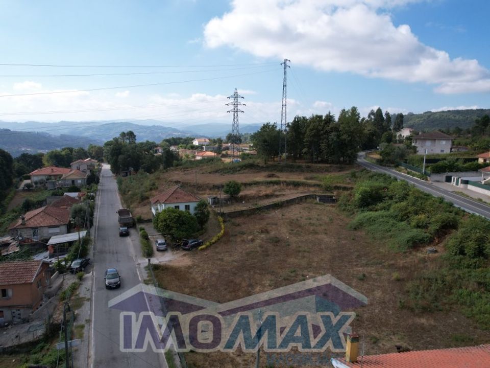 Helårsgrund i Penafiel, Porto - foto 1