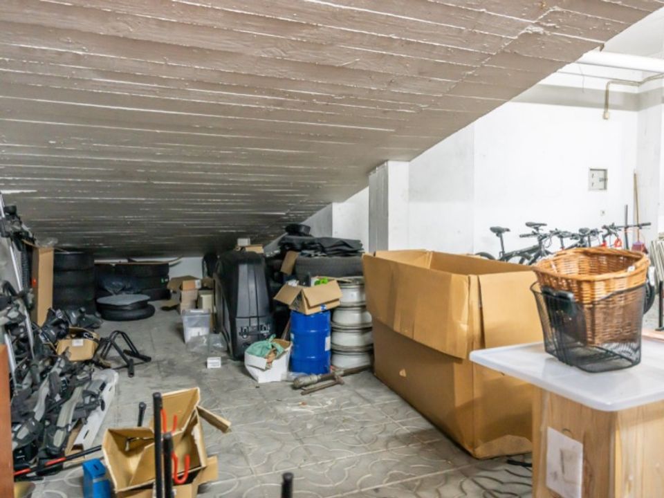 Garage i Belas, Lisbon - foto 2