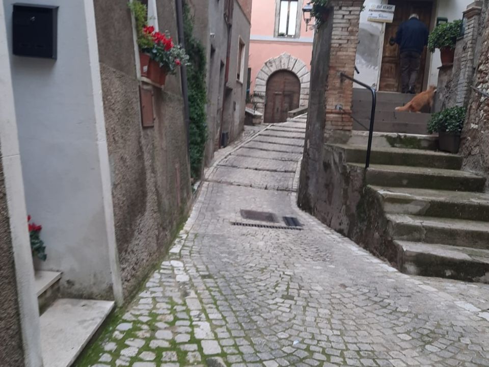 Næringseiendom i Casperia, Rieti - bilde 1