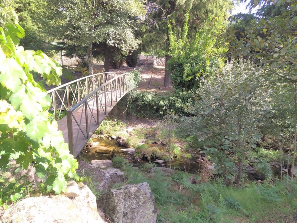 Helårsgrund i Castelo Novo, Castelo Branco - foto 2