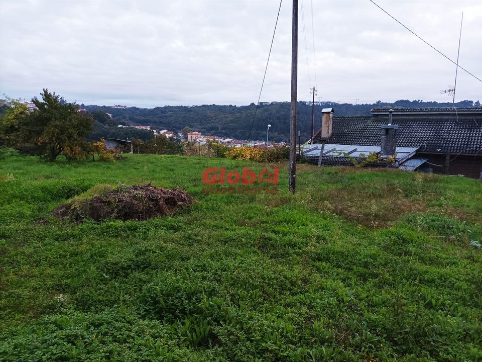 Helårsgrund i Viseu, Viseu - foto 1