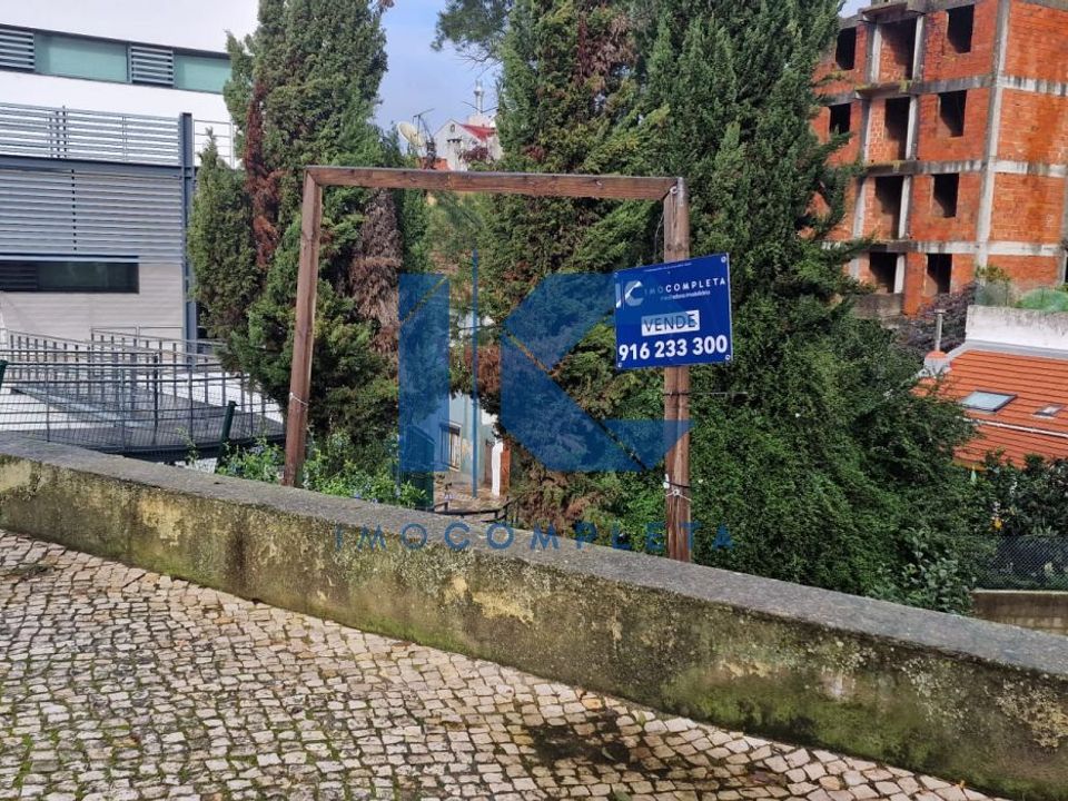 Helårsgrund i Amadora, Lisbon - foto 2