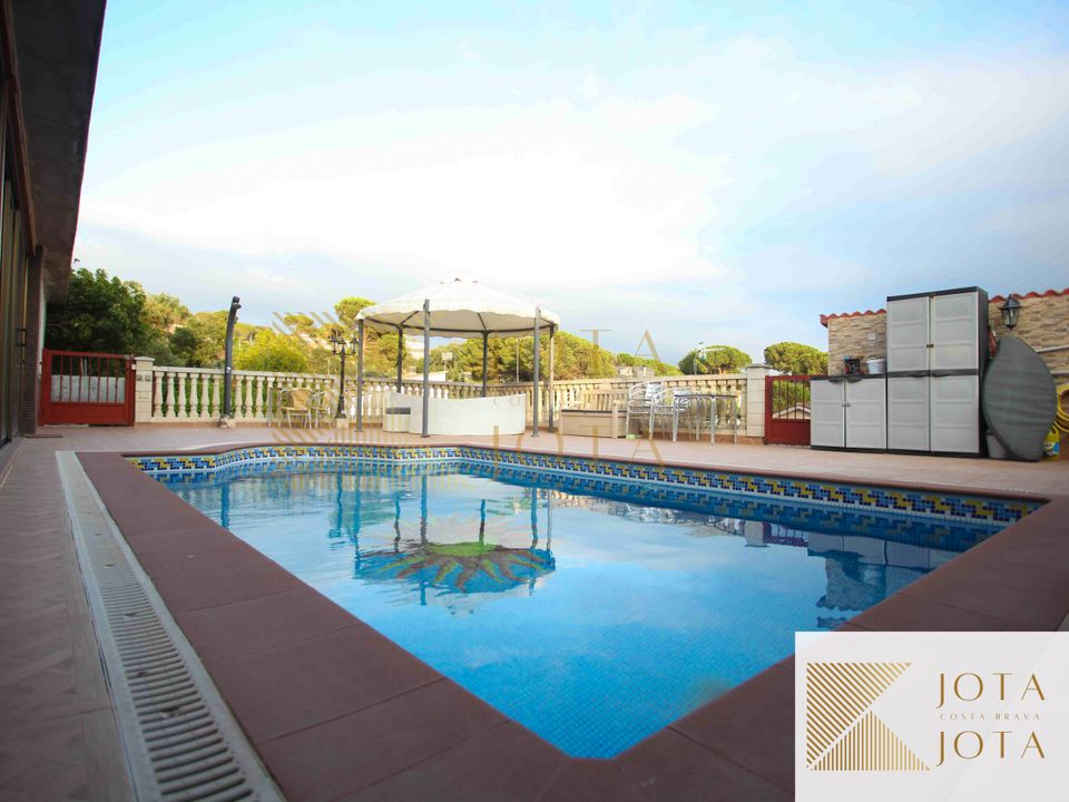 Villa i Lloret De Mar, Gerona - foto 1