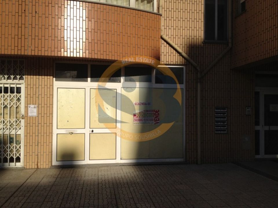 Erhvervsejendom i Nogueira do Cravo e Pindelo, Aveiro - foto 3