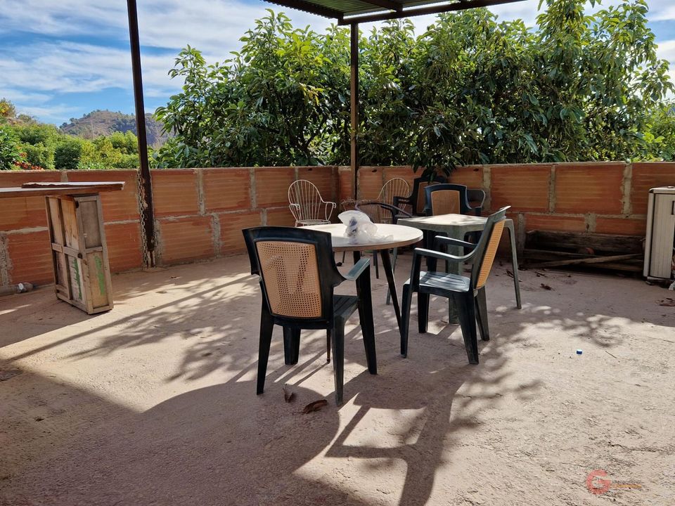 Finca i Guajar Faraguit, Granada - foto 1