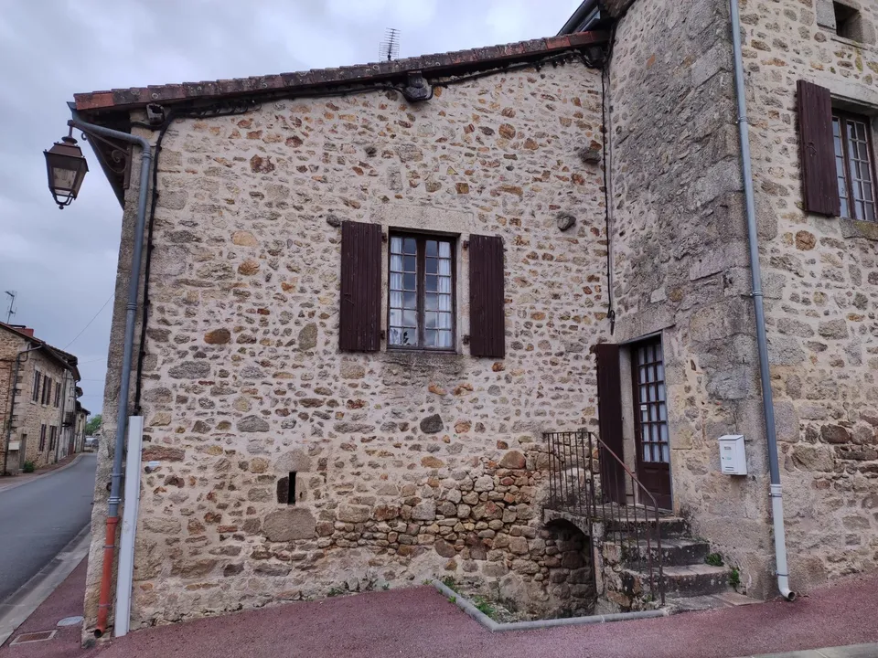 Landsbyhus i Champniers-et-Reilhac, Dordogne - foto 1