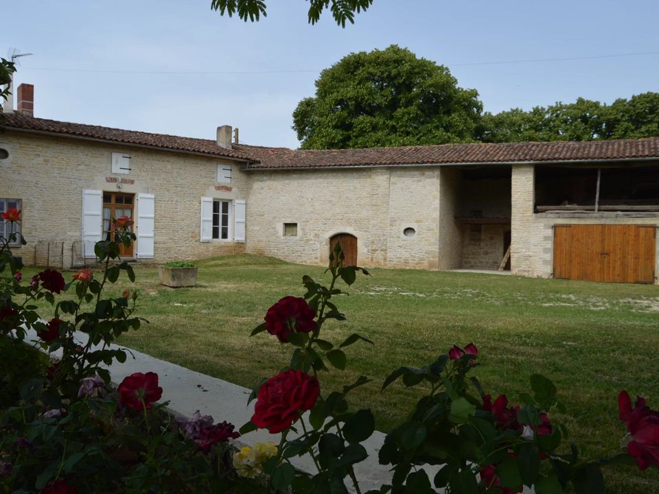 Villa i Villefagnan, Charente - foto 1