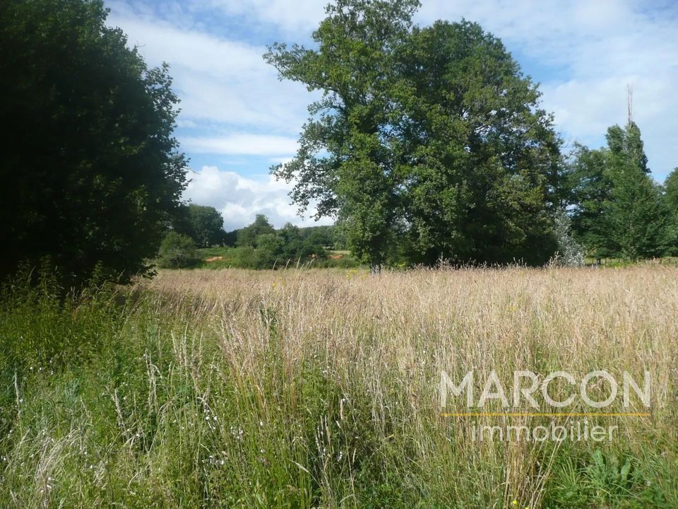 Helårsgrund i Saint-Maurice-La-Souterraine, Creuse - foto 1