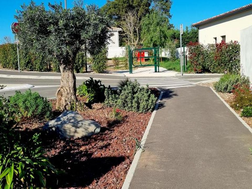 Helårsgrund i Valros, Herault - foto 5