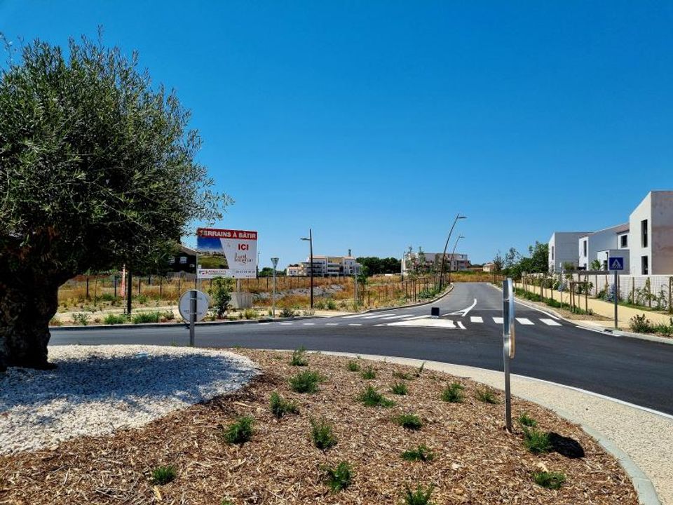 Helårsgrund i Vias, Herault - foto 1