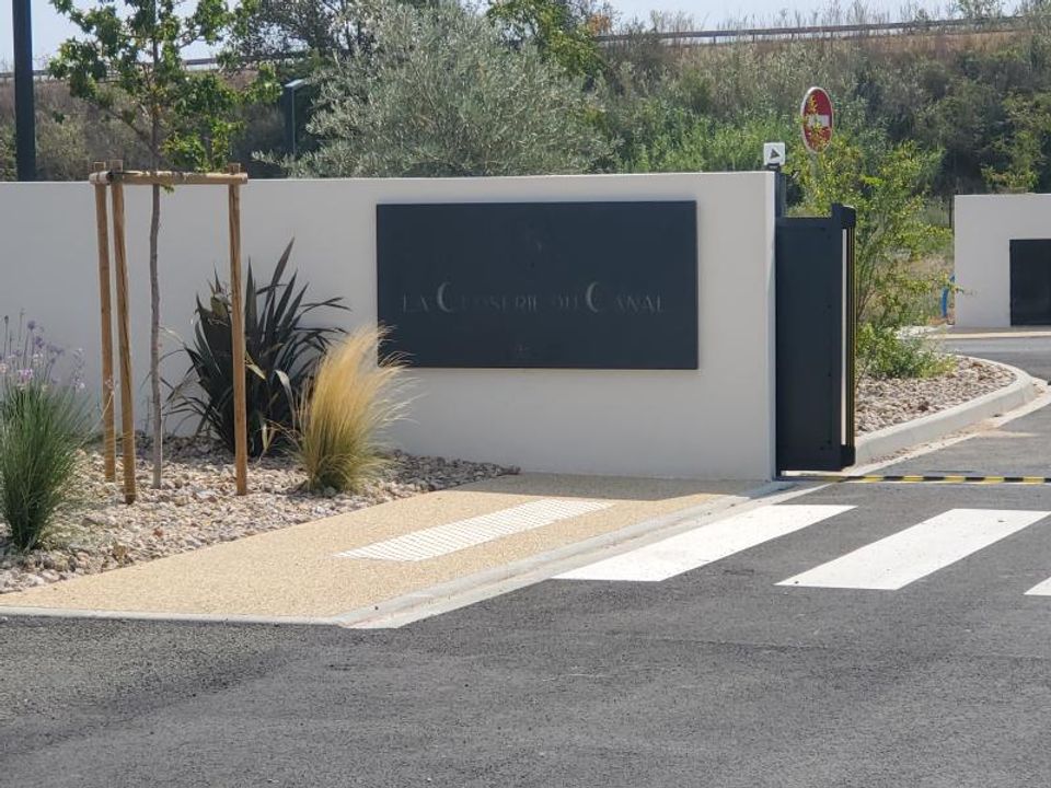 Helårsgrund i Beziers, Herault - foto 1
