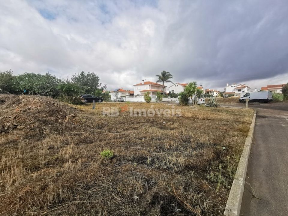 Helårsgrund i Entroncamento, Santarem - foto 1