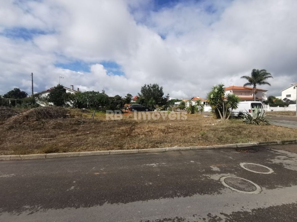 Helårsgrund i Entroncamento, Santarem - foto 2