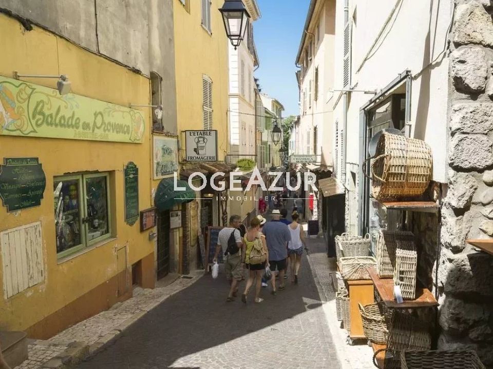 Erhvervsejendom i Antibes, Alpes-Maritimes - foto 2