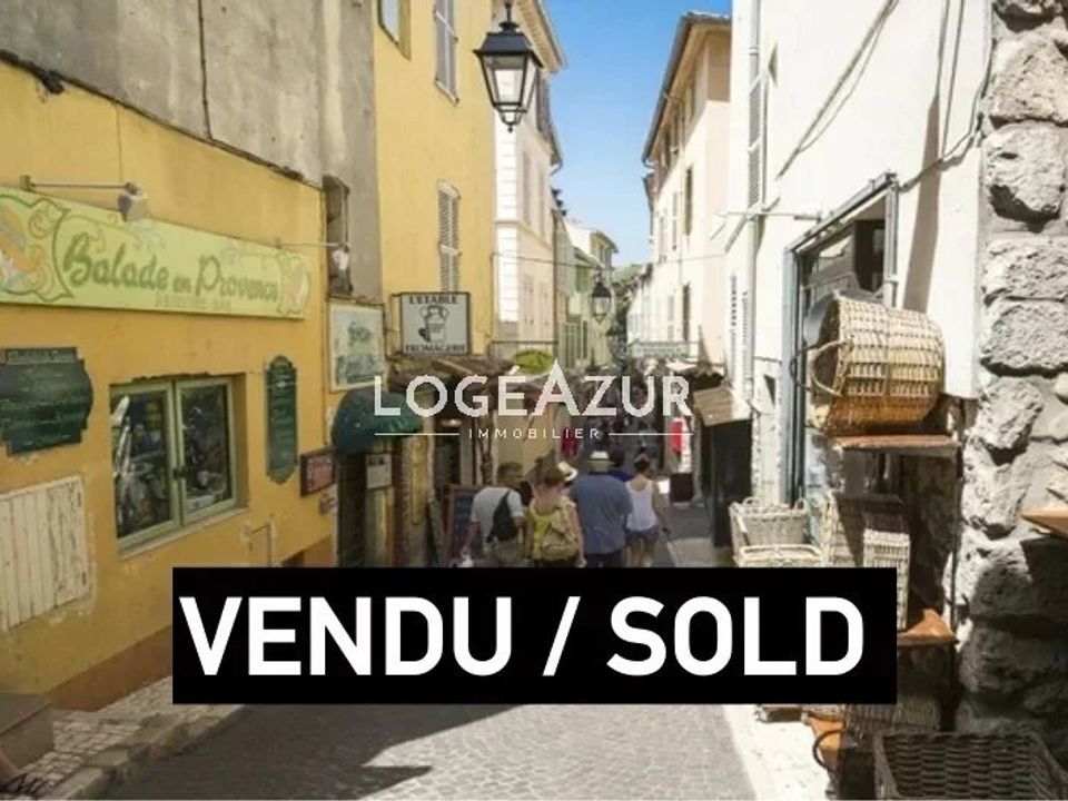 Erhvervsejendom i Antibes, Alpes-Maritimes - foto 1