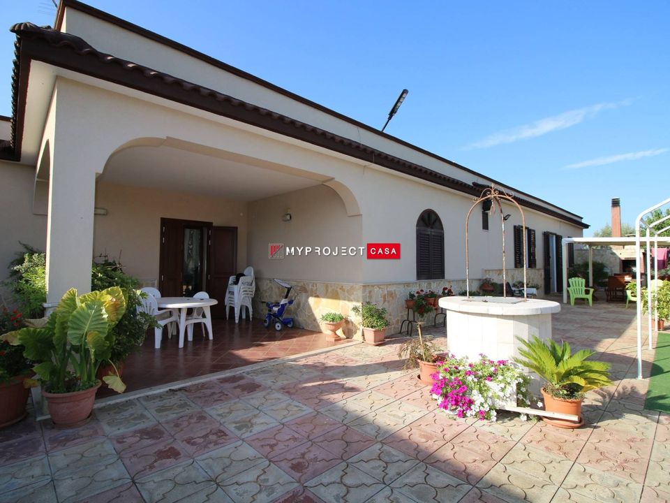 Villa i Ostuni, Brindisi - foto 1