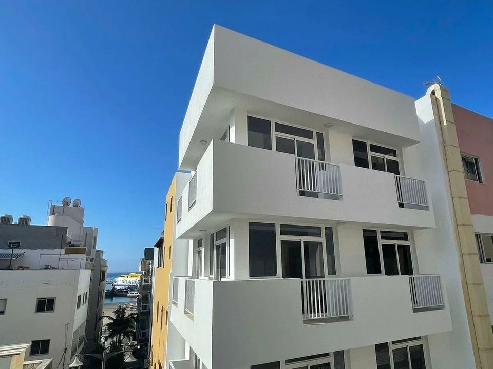 Erhvervsejendom i Playa De Los Cristianos, Tenerife - foto 4