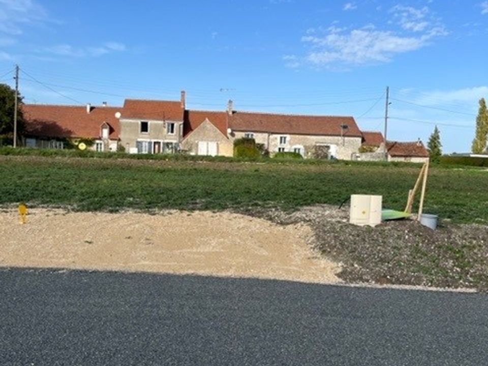 Helårsgrund i Saint-Ay, Loiret - foto 1