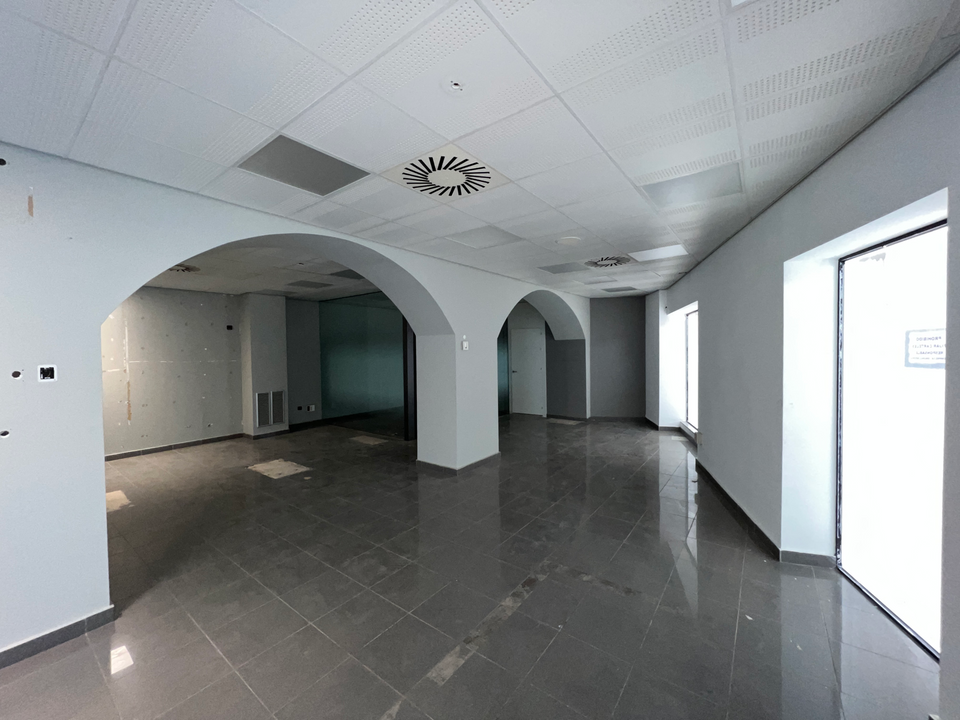 L'establiment comercial a Dolores, Alicante - foto 2