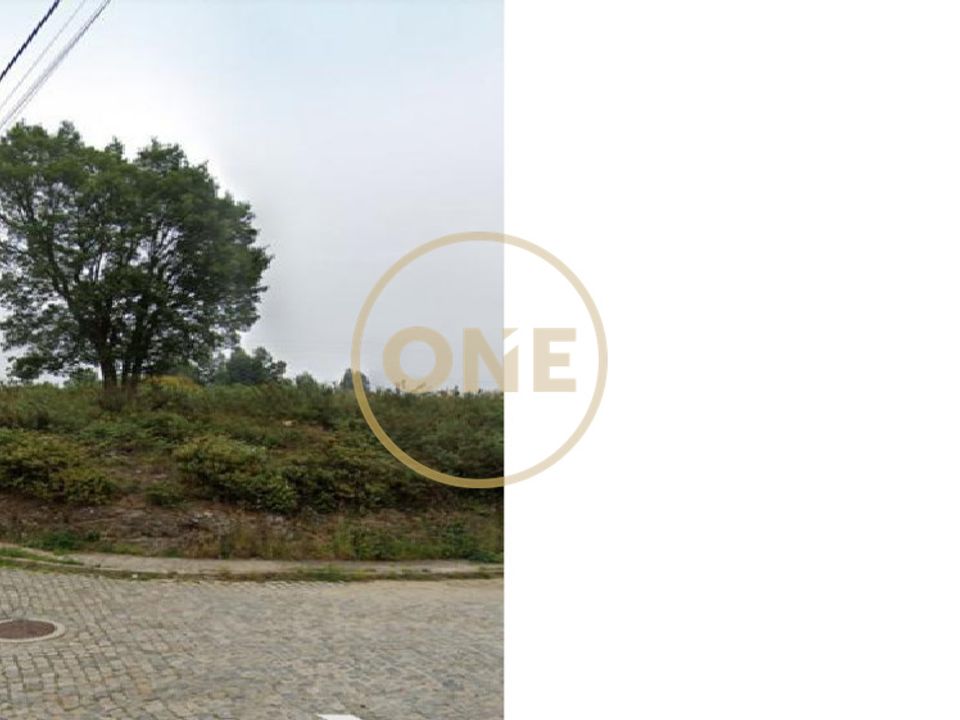 Helårsgrund i Santo Tirso, Porto - foto 1
